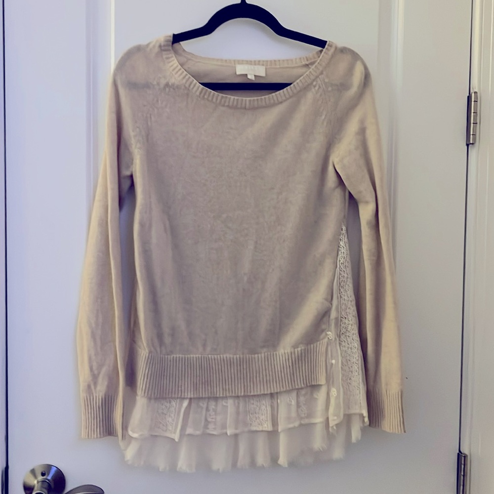 Maille Clu  S cream, long sleeved sweater blouse.